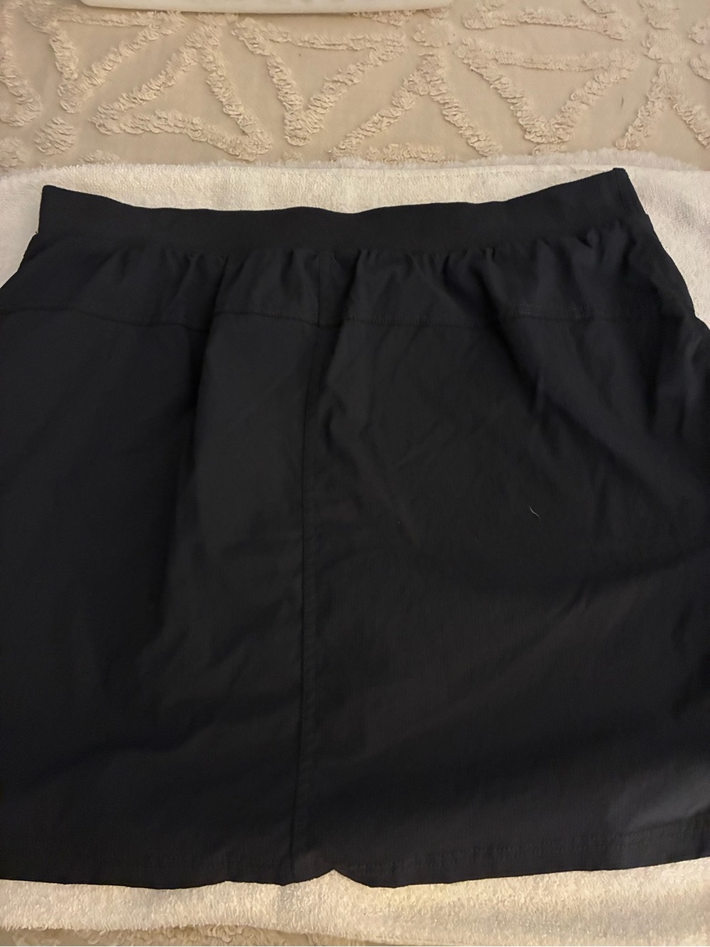 Like New Te Verde Black Skort with Light Blue Zip Accents & pockets, shorts - Picture 5 of 5
